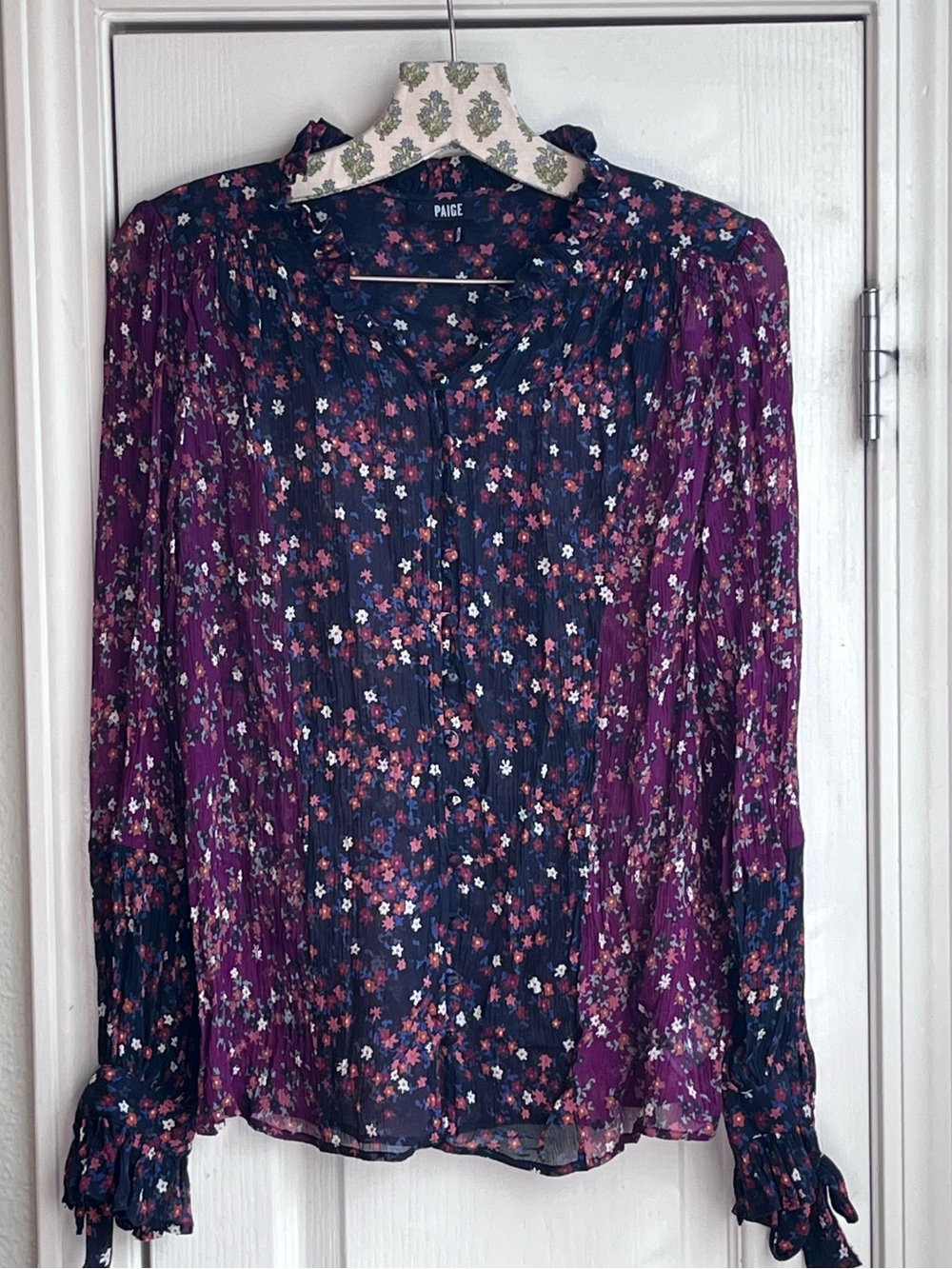 PAIGE Dorothy 100% Silk Floral Ruffle Blouse Navy Black Purple Women’s Size S